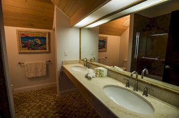 ホテルThe Delphi Club At Rolling Harbour Sandy Point Settlement エクステリア 写真